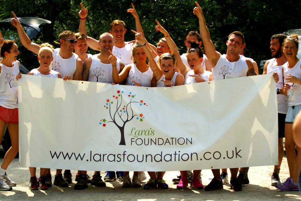 Lara's Foundation Windermere runners at the ready!